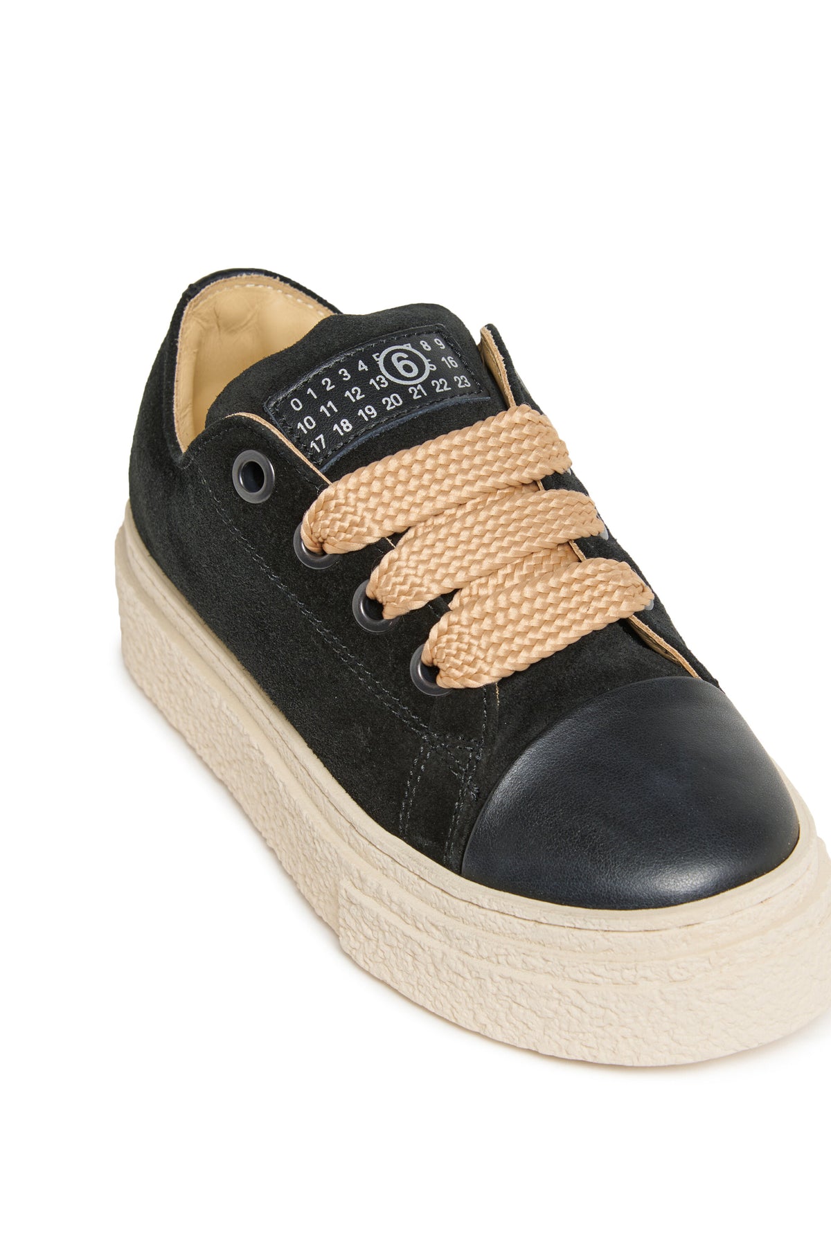 Zapatillas bajas con suela de plataforma