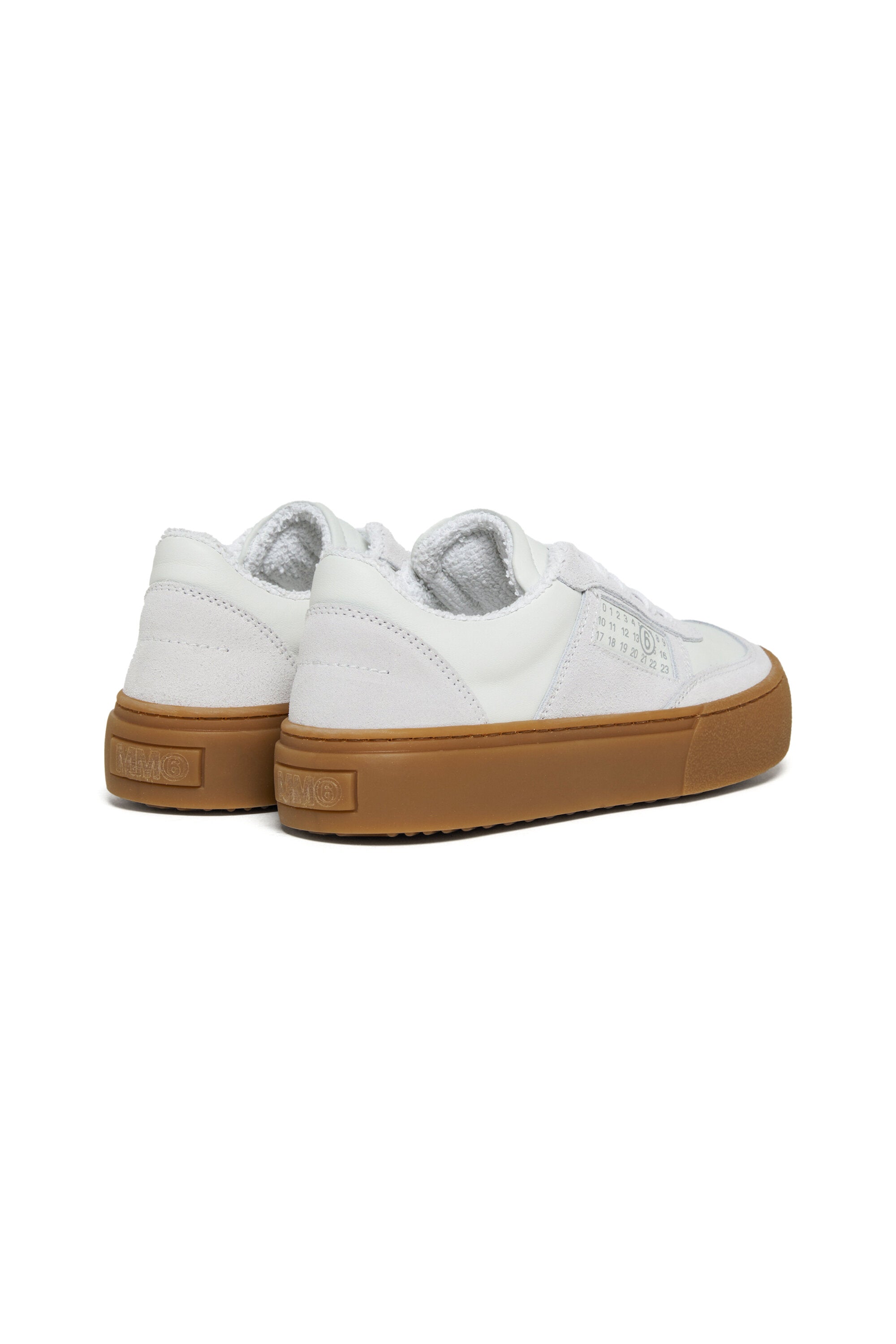 Zapatillas con logo