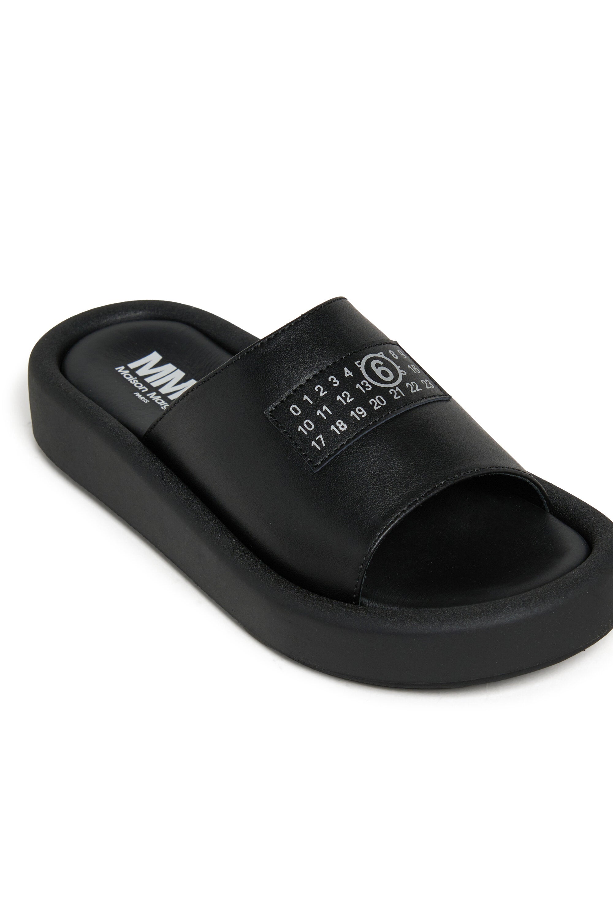 MM6 Maison Margiela サンダル slide ブラック Girls' slide sandals MM6 Maison Margiela | BRAVE KID
