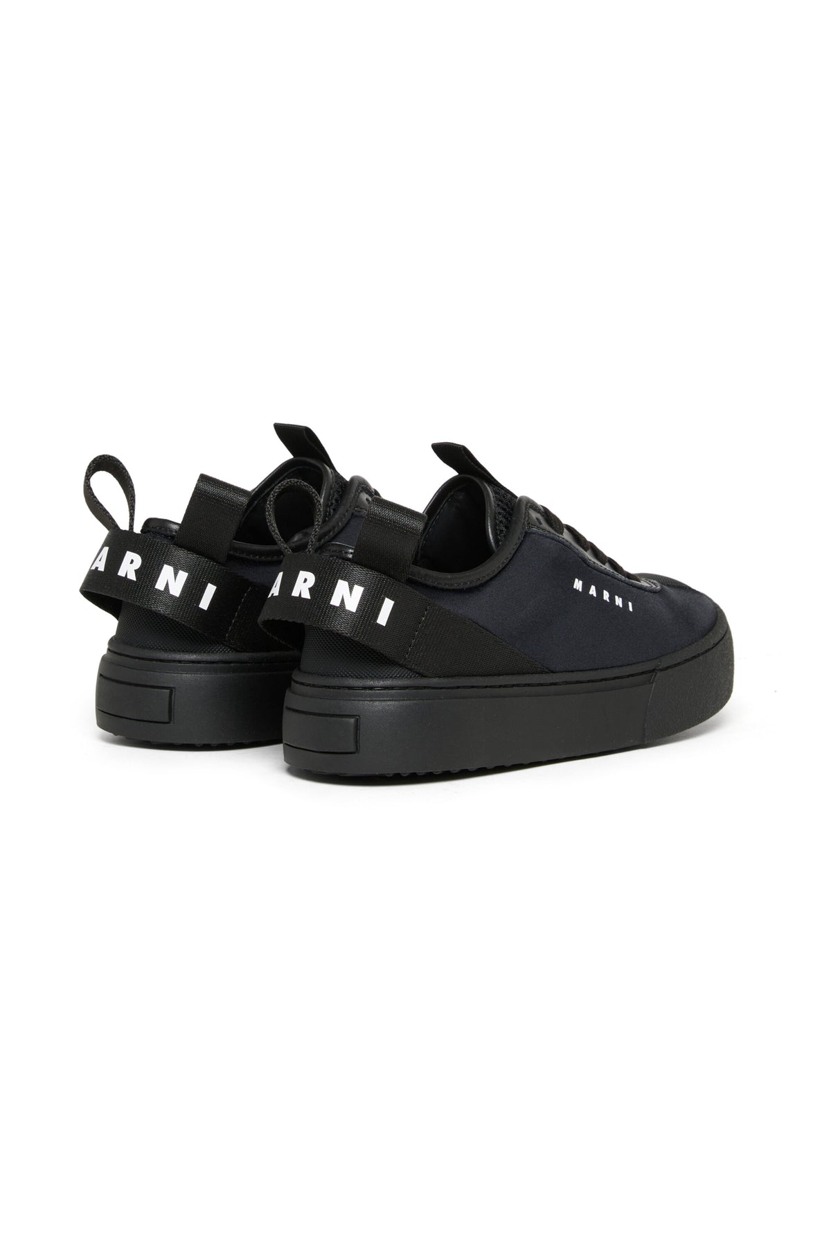Zapatillas con logo