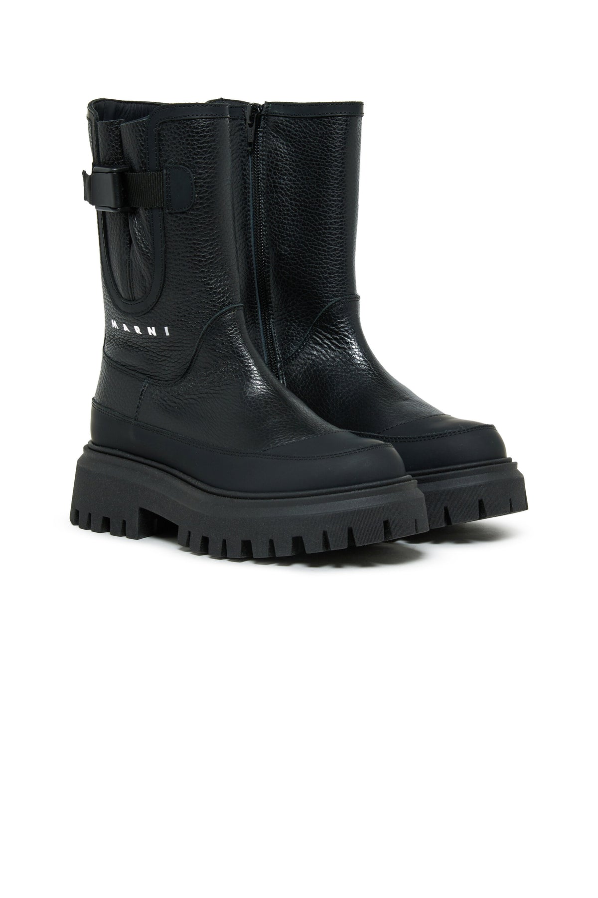 Boots with logo