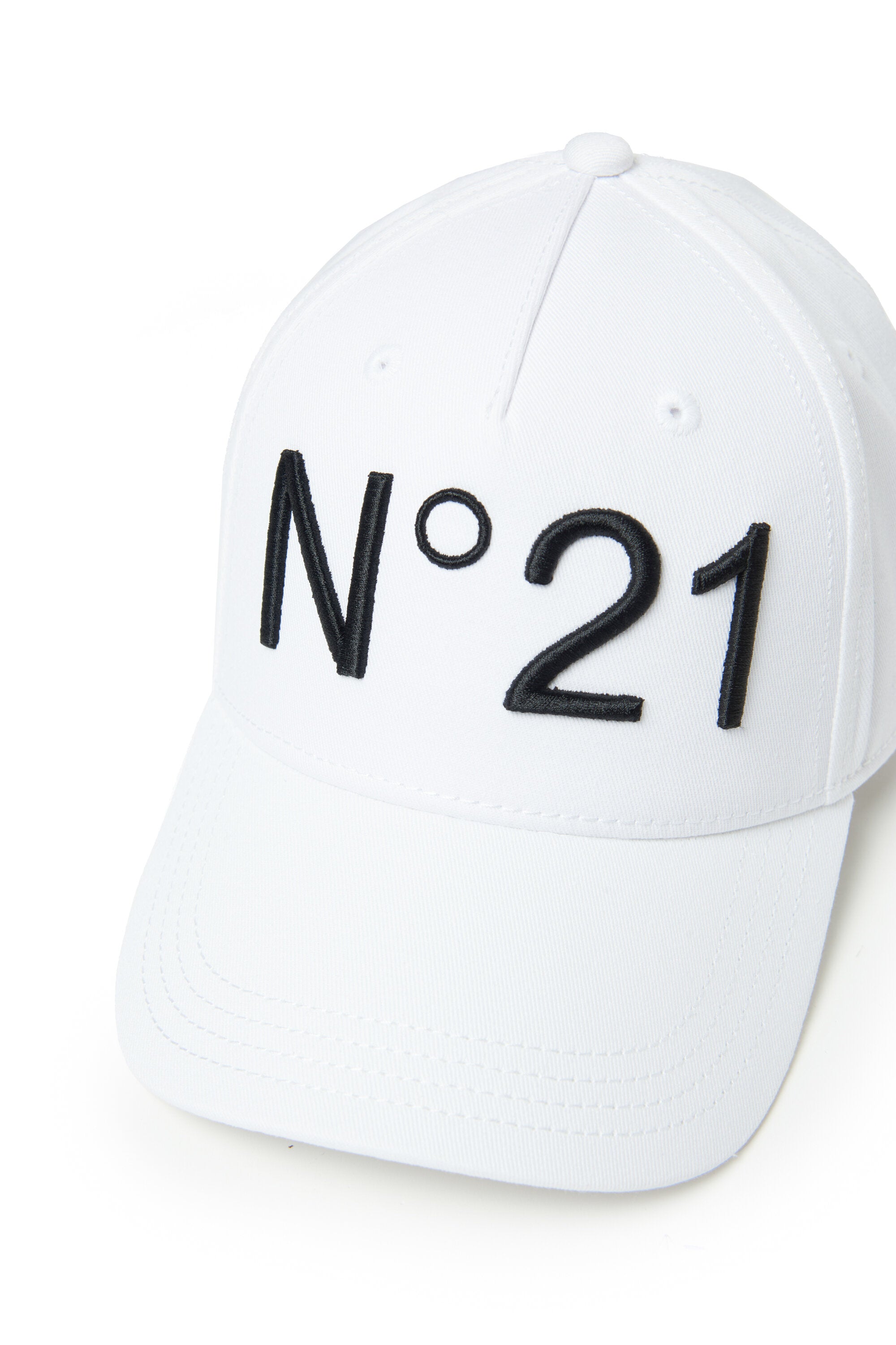 White gabardine baseball cap with logo